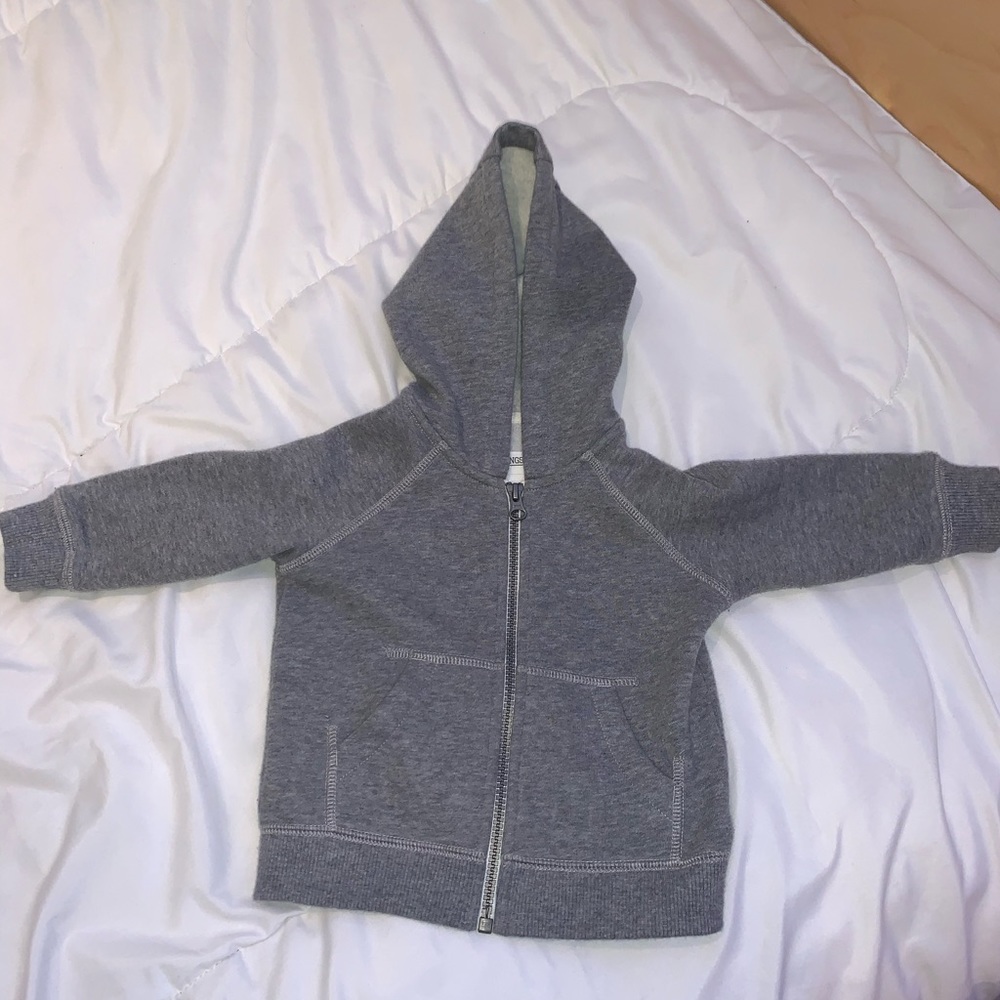 Grey sweater